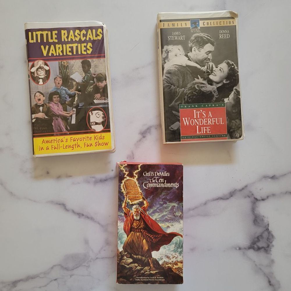 Classics vhs video cassette bundle Little Rascals Varieties Its A Wonderful Life